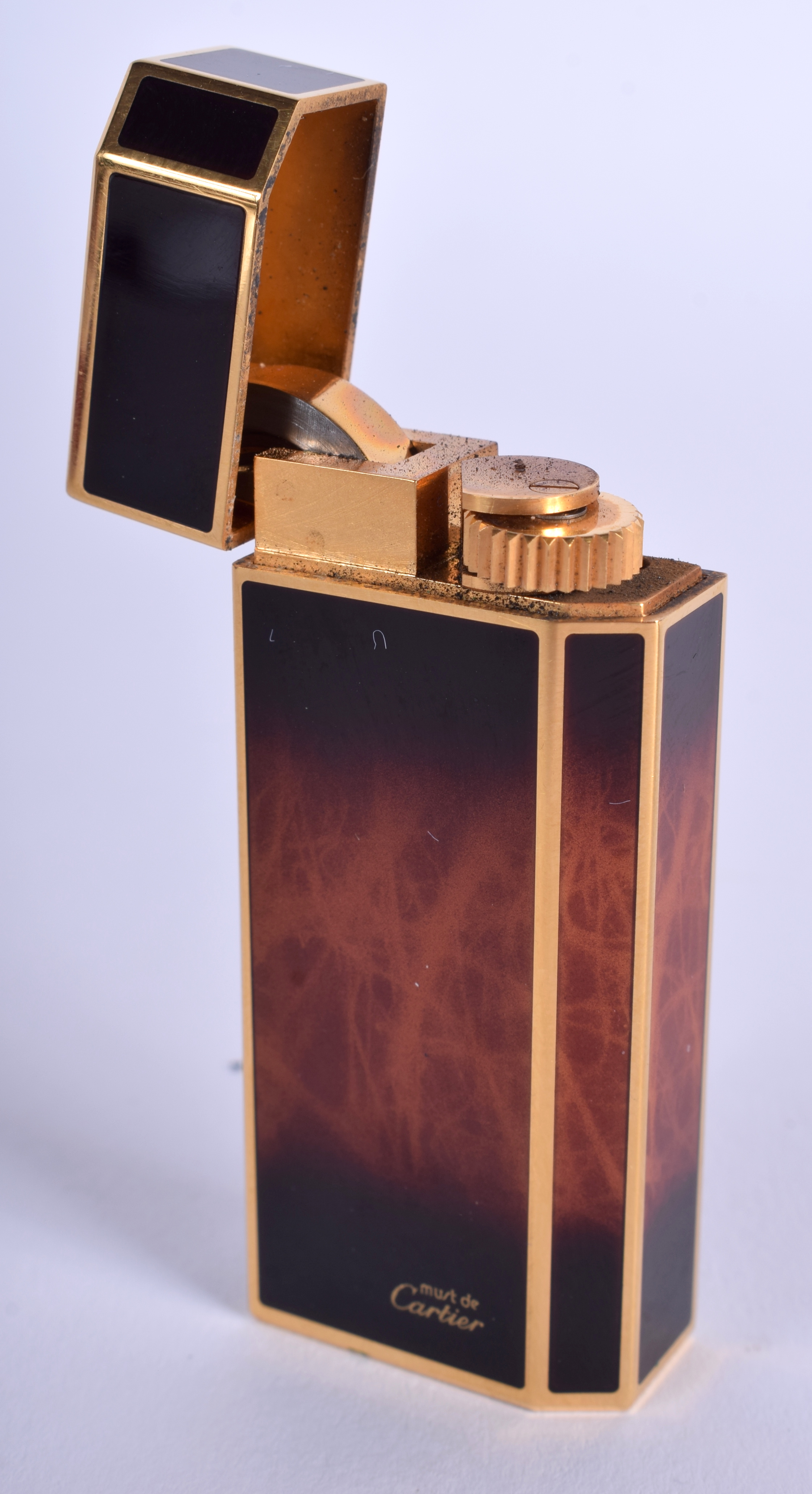 A FRENCH CARTIER LIGHTER. 5.75 cm high. - Image 2 of 4