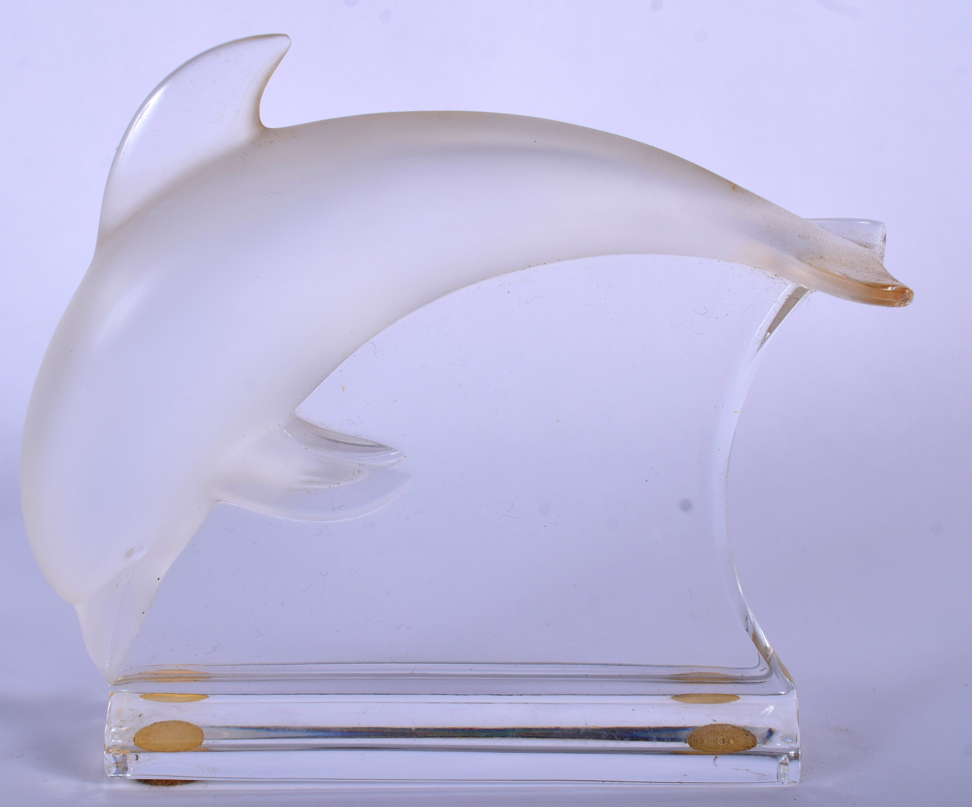 A LALIQUE GLASS DOLPHIN. 11 cm x 10 cm. - Image 2 of 4