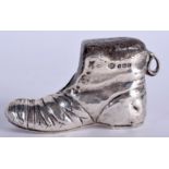 AN ANTIQUE SILVER SHOE PIN CUSHION. Birmingham 1909. 7.5 cm x 4.5 cm.