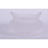 A CHINESE FROSTED GLASS CENSER, formed with loop handles. 10.5 cm wide.