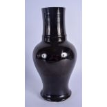 A 19TH CENTURY CHINESE BLACK GROUND PORCELAIN VASE Late Qing. 25 cm high.