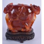 A 19TH CENTURY CHINESE CARVED CARNELIAN AGATE VASE Qing, decorated with flowers. Agate 9 cm x 11 cm