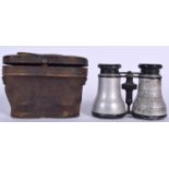 A PAIR OF ANTIQUE MILITARY BINOCULARS, in original case, case inscription reads “Colonel Gillum-Web