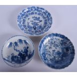 THREE 18TH CENTURY CHINESE EXPORT DISHES. Largest 15 cm wide. (3)