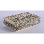 A FINE ANTIQUE SILVER SNUFFBOX. Birmingham 1827. 4.9 oz. 7.5 cm x 5.5 cm.