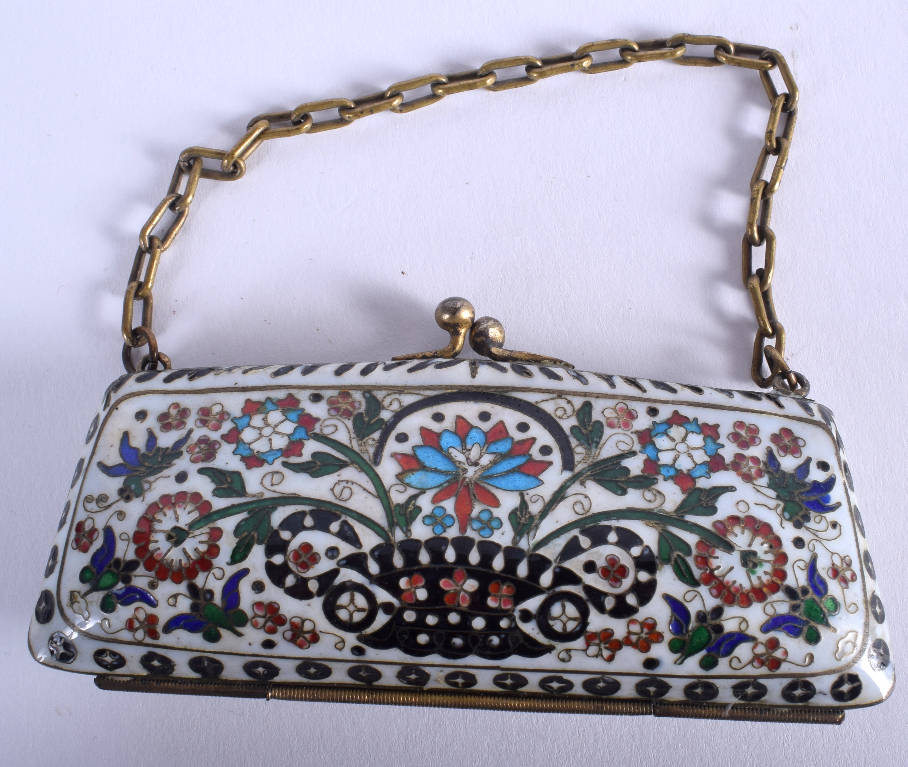 AN EARLY 20TH CENTURY CHINESE CLOISONNE ENAMEL PURSE possibly silver gilt. 11 cm x 5 cm. - Image 2 of 3