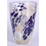AN ITALIAN SPECKLED GLASS VASE, decorated with flecks of blue, signed to base. 21 cm high.
