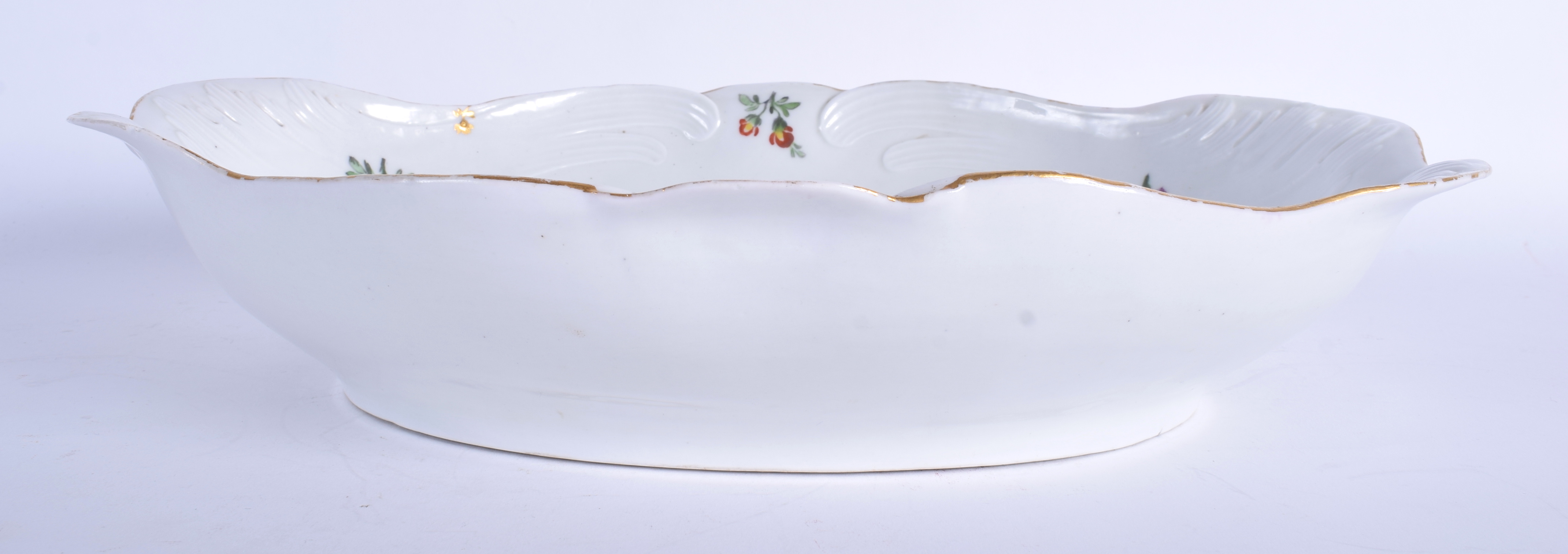 A LATE 18TH CENTURY GERMAN PORCELAIN SERVING DISH Meissen style. 34 cm x 26 cm. - Image 3 of 3