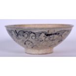 A CHINESE PORCELAIN BOWL, decorated with foliage. 16 cm wide.