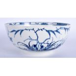 A 18TH CENTURY WORCESTER BOWL painted with the Candle fence pattern, early crescent mark. 15.5 cm w