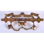 AN ANTIQUE 9CT GOLD BROOCH. 2.7 grams. 4 cm wide.