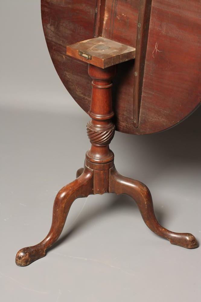 A GEORGIAN MAHOGANY TRIPOD TABLE, late 18th century, the circular tip up top on a ring and wrythen - Image 2 of 3