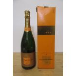 One bottle 2002 Veuve Clicquot Ponsardin, boxed (Est. plus 21% premium inc. VAT)