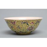 A CHINESE PORCELAIN BOWL of plain flared cylindrical form, the exterior painted in coloured
