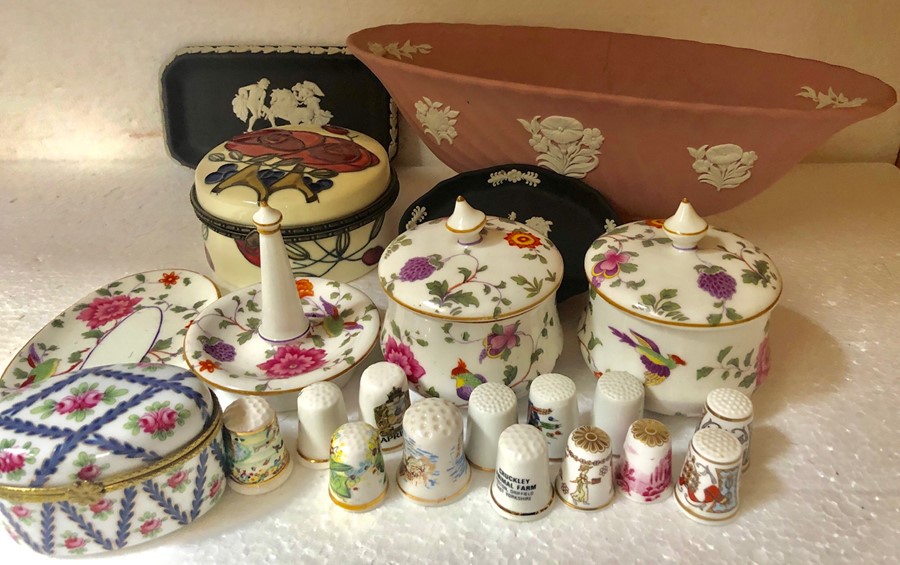 Ceramics to include thimbles, Wedgwood, Crown Staffordshire and Spode.