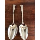 A pair of George III silver table spoons, Wm. Eley and Wm. Fearn, 1817, 3.1 ozt.