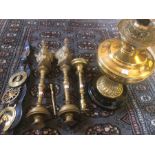 Brassware to include oil lamp, candlesticks, horse brasses etc.