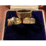 Three 18ct gold rings 14.2 gms