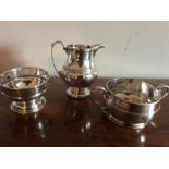 A silver jug and 2 bowls. 14.2ozt.