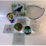 Various items, mainly modern glass including Julie O' New Zealand, Caithness, Court Jester, 65/500