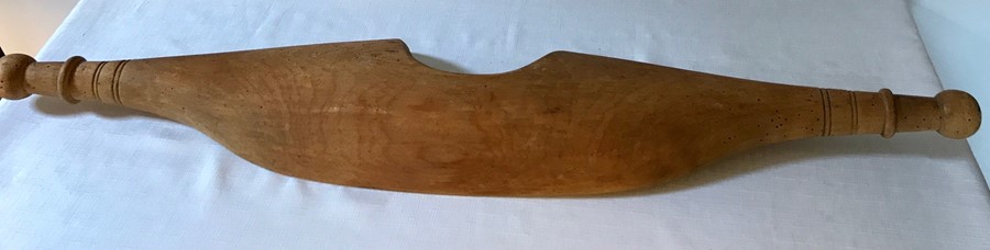 Vintage wooden yoke, 90cms l. - Image 2 of 2