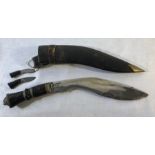 Indian Kukri dagger, leather sheath.