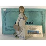 LLADRO, School Days 7604, Flores a la Maestro, Original box and mint.