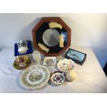 Pottery selection including Coalport, Aynsley, Royal Doulton, Royal Worcester and a wall plate