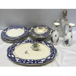 Alfred Meakin Wentworth pattern dinner dinner ware 6 plates, 1 meat plate and 1 tureen, Nao