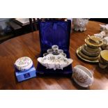 A MIXED LOT OF ITEMS, includes; (i) A Cased set of napkin rings (ii) An oblong shaped vase, (iii)