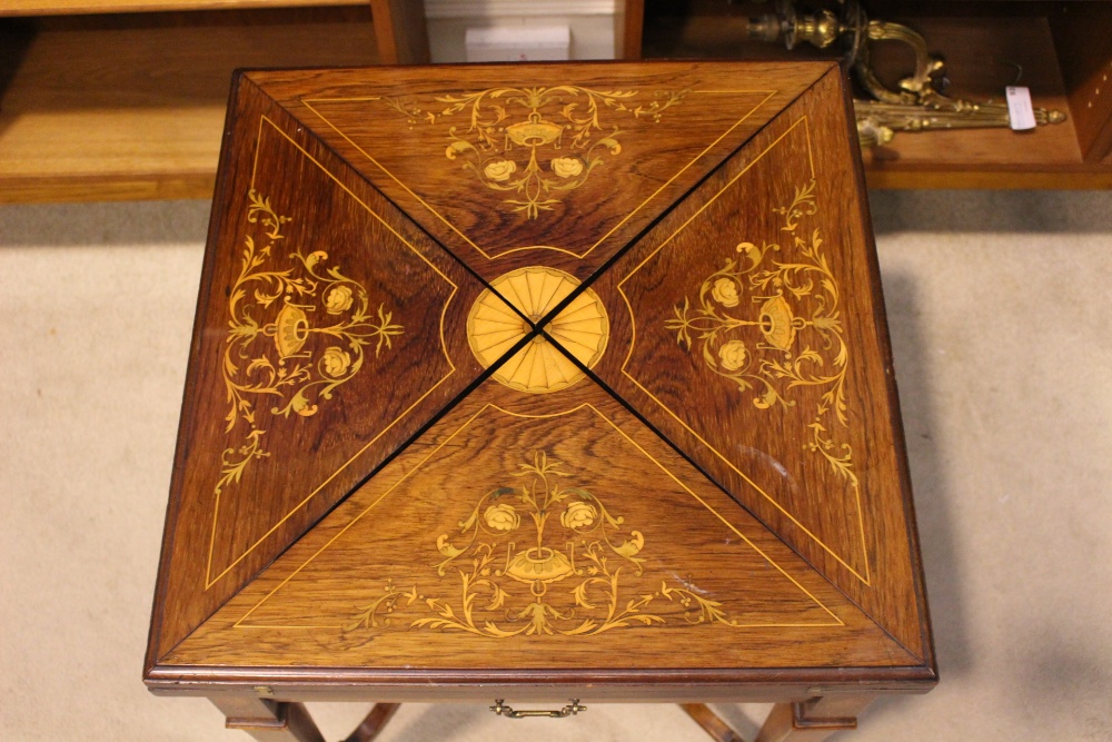 A VERY FINE EDWARDIAN FOLD OVER 'ENVELOPE' CARD / GAMES TABLEL, with inlaid detail throughout, the - Image 6 of 7