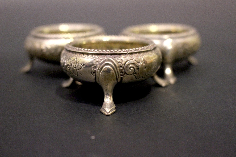 A SET OF 3 19TH CENTURY SALT CELLARS / CAULDRONS, each decorated with floral embossed design, and - Image 6 of 7