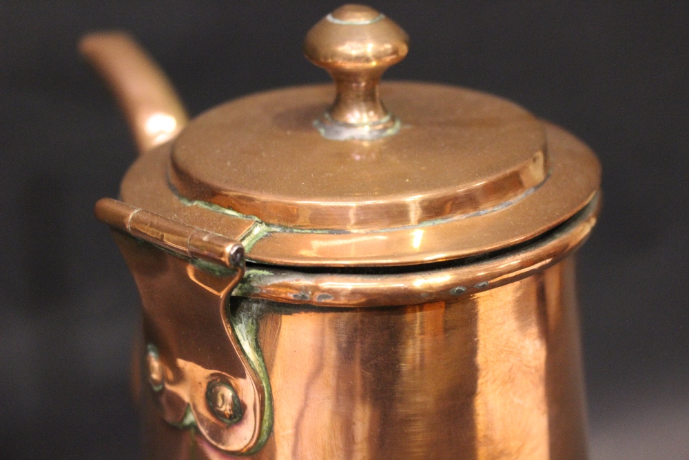 A COPPERWARE KETTLE, with hinged lid, and turned wooden handle, 11.25" tall approx - Image 5 of 5