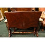 A 19TH CENTURY MAHOGANY DROP LEAF SUTHERLAND TABLE, with pierced side pod supports, united by a