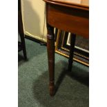 AN EARLY 19TH CENTURY MAHOGANY SIDE TABLE / CONSOLE, circa 1830, raised on turned leg, 33" x 20" x