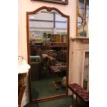 A VERY FINE EDWARDIAN MAHOGANY & SATINWOOD PIER MIRROR, with string inlaid detail, bevelled glass,
