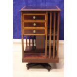 A GOOD QUALITY EARLY 20TH CENTURY MAHOGANY & SATINWOOD CROSSBANDED REVOLVING BOOKCASE, with
