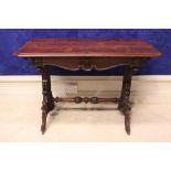 A MID 19TH CENTURY IRISH ROSEWOOD SIDE TABLE/HALL TABLE, with a single frieze drawer, raised on a