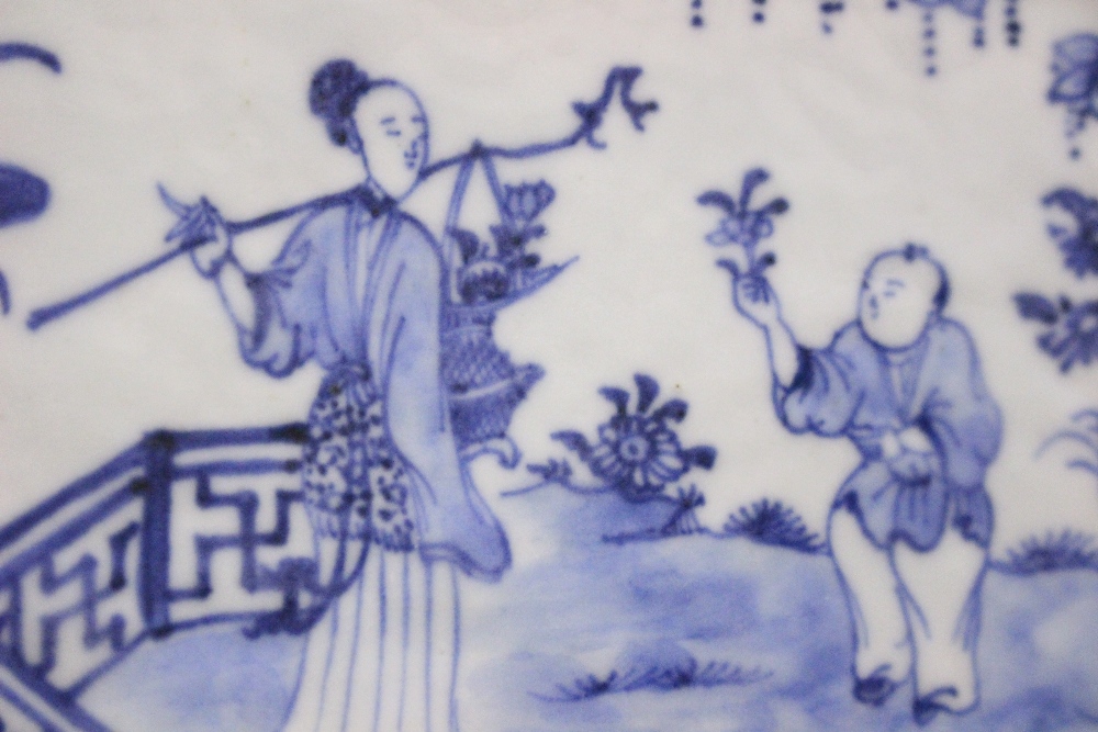 TWO 19TH CENTURY CHINESE EXPORT WARE SERVING PLATES, octagonal in shape, with mother and child in - Image 5 of 6