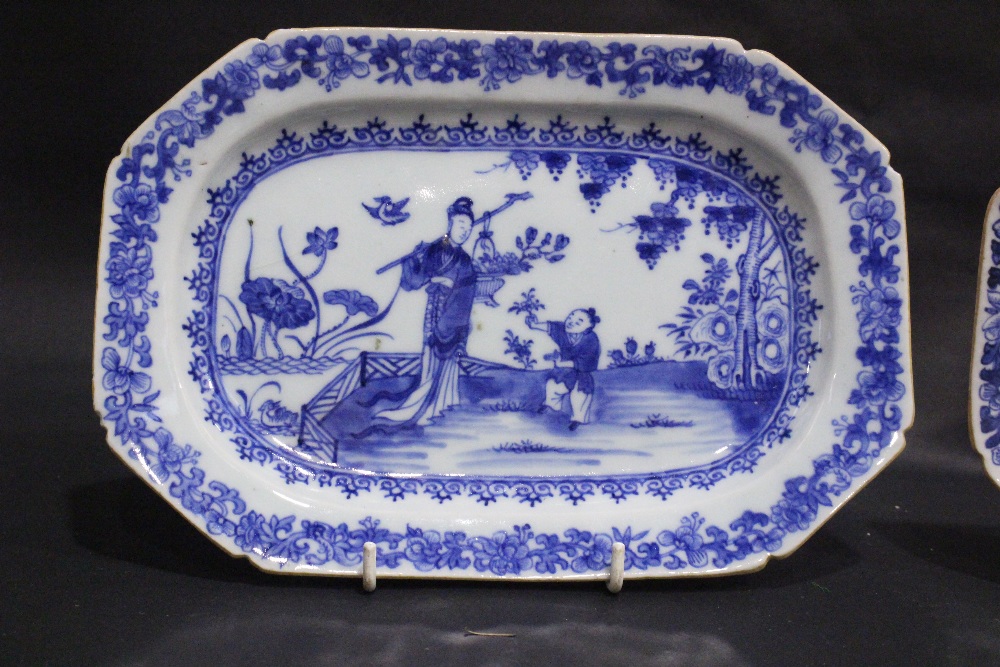 TWO 19TH CENTURY CHINESE EXPORT WARE SERVING PLATES, octagonal in shape, with mother and child in - Image 2 of 6