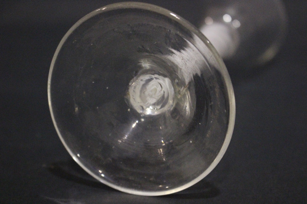 AN 18TH CENTURY DOUBLE OPAQUE TWIST STEM WINE GLASS, 6.75" tall approx, in excellent condition - Image 5 of 5