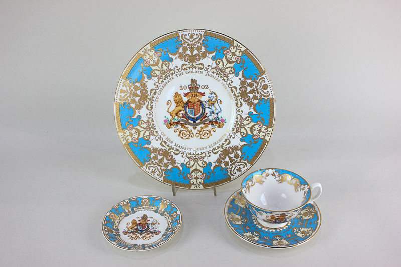 Commemorative porcelain, the Royal Collection to Celebrate the Golden Jubilee, comprising teacup,