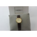 A lady's 9ct gold Seiko quartz wristwatch