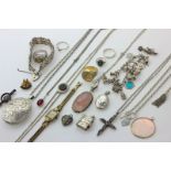 A quantity of mixed silver jewellery and miscellaneous