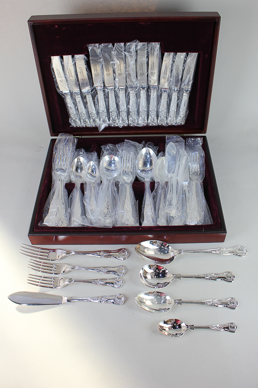 A Grenadier Sheffield silver plated kings pattern canteen for six, in original wrapping