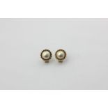 A pair of Mabe pearl ear clips