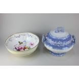 A Copeland & Garrett late Spode blue and white soups tureen (a/f), together with a porcelain fruit