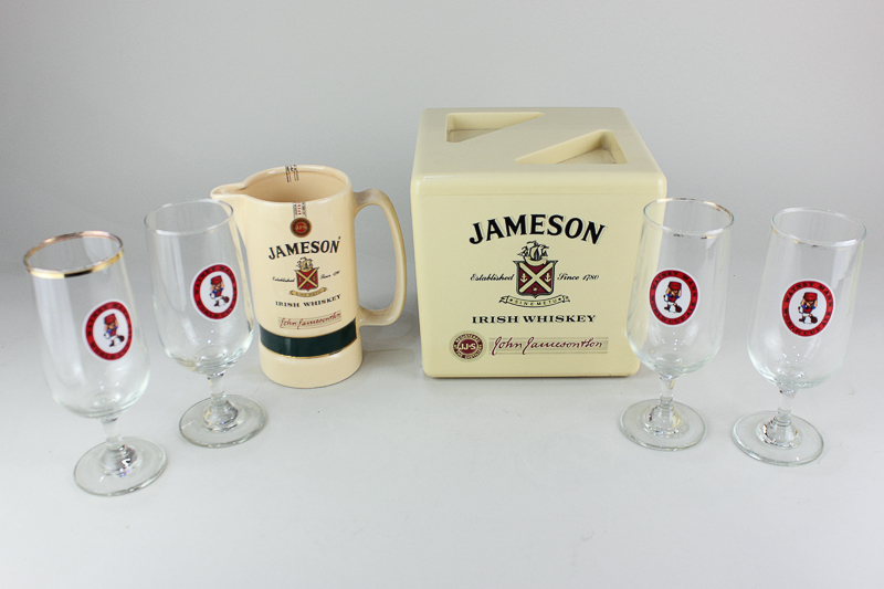 A Jameson Irish Whiskey plastic ice bucket, with inner liner and cover, 18.5cm high, together with a