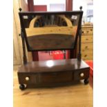 Early 19th cent. Mahogany dressing mirror, with three bow front jewellery/trinket drawers (2