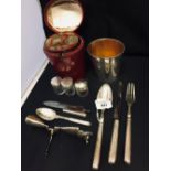 Corkscrews/Wine Collectables: Officer's campaign canteen, hallmarked silver, London 1802, 3